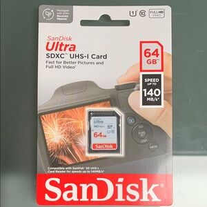 SanDisk Ultra 64GB SDXC UHS-I Card - Red